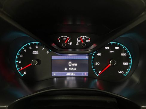 Used 2020 Chevrolet Colorado Z71 AWD/4WD image 9