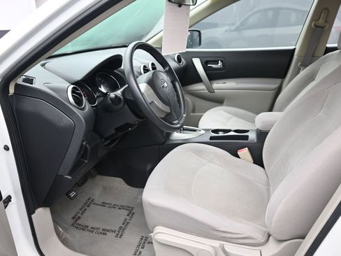 Used 2011 Nissan Rogue S image 11