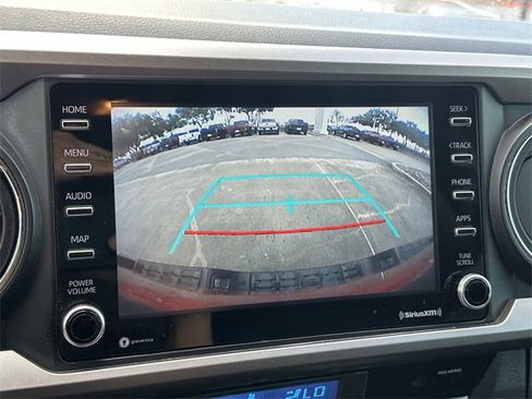 Used 2022 Toyota Tacoma SR5 image 19