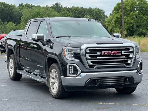 Used 2019 GMC Sierra 1500 SLT w/ SLT Premium Package AWD/4WD image 17