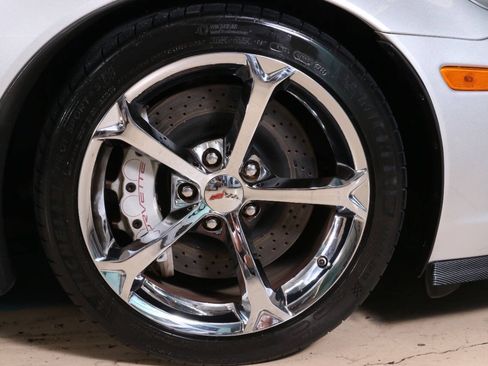 Used 2011 Chevrolet Corvette Grand Sport w/ Preferred Equipment Group RWD image 57