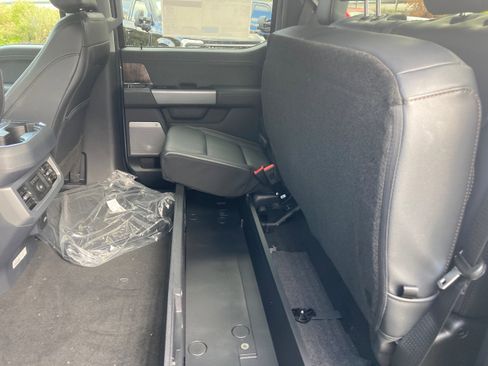 New 2026 Ford F250 Lariat image 14