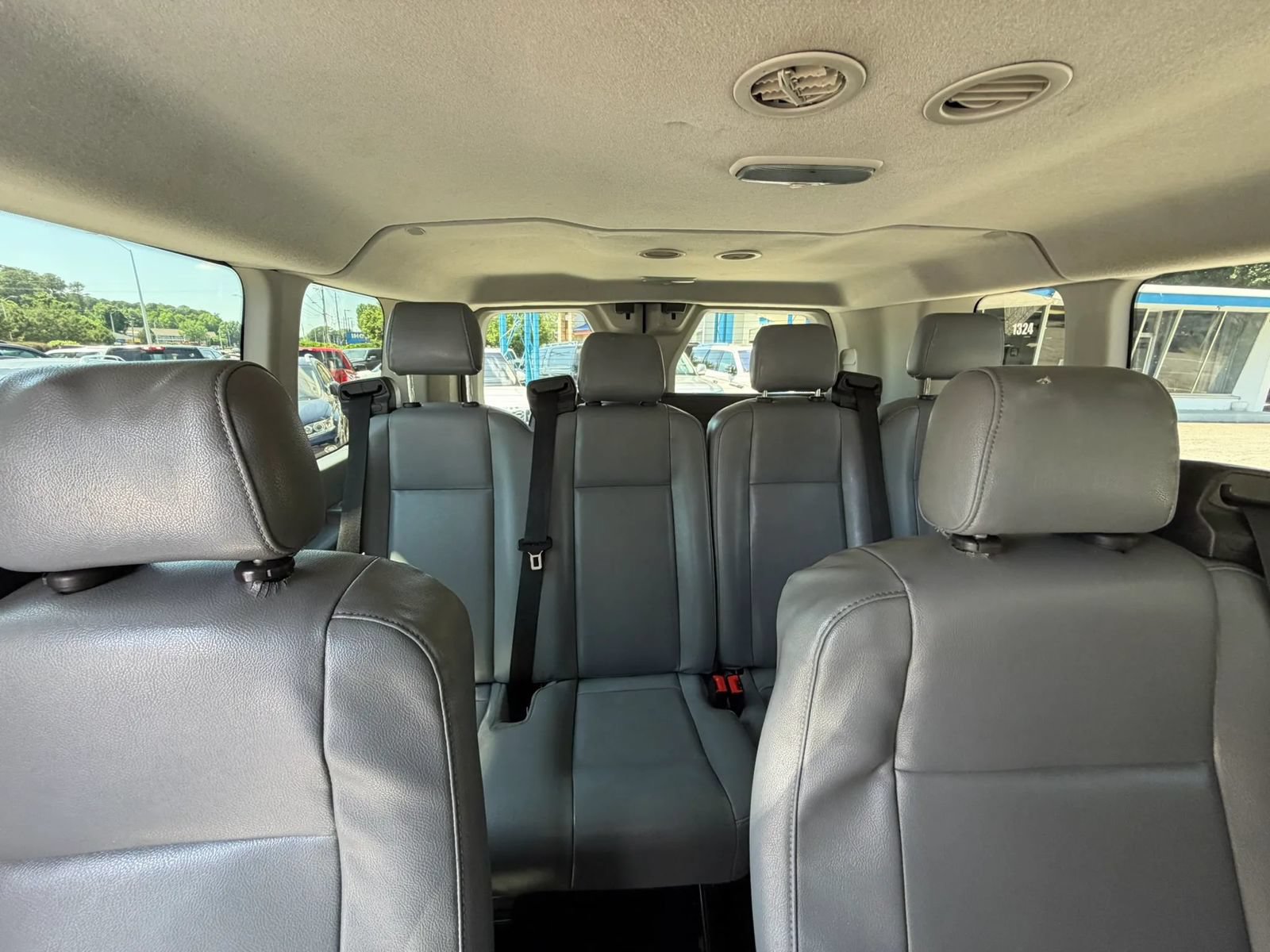 Used 2015 Ford Transit 350 XL RWD image 21