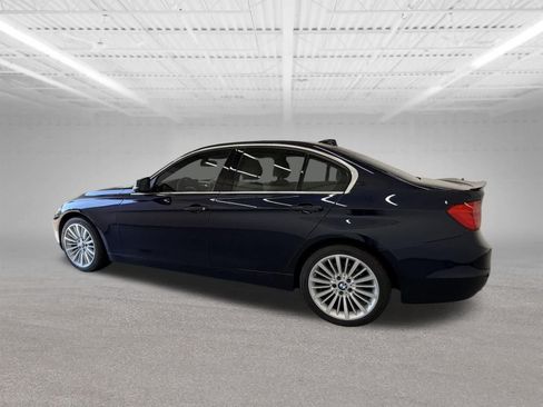 Used 2015 BMW 328i xDrive Sedan AWD/4WD image 3