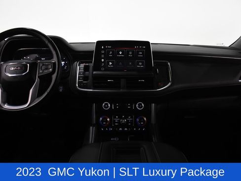 Used 2023 GMC Yukon SLT w/ SLT Premium Package AWD/4WD image 8