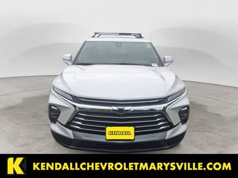 Used 2025 Chevrolet Blazer Premier w/ Driver Confidence II Package image 8