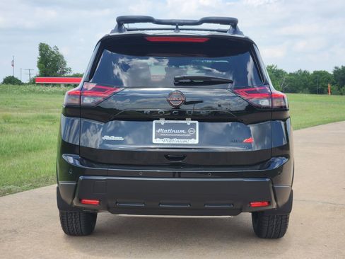 New 2026 Nissan Rogue SV AWD/4WD image 8
