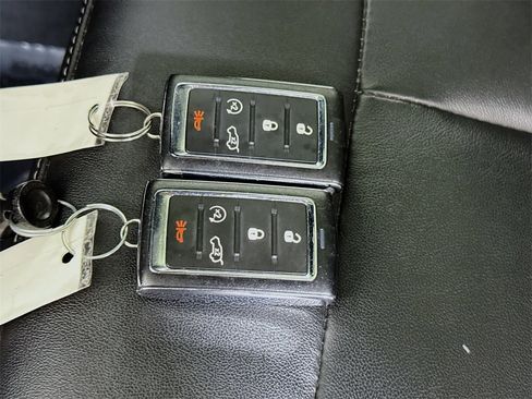 Used 2023 Jeep Grand Cherokee 4WD 4xe image 36