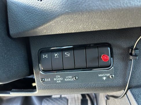 Used 2022 Mercedes-Benz Sprinter 2500 image 10