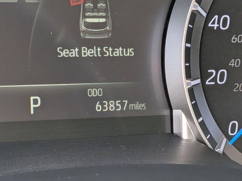 Used 2022 Toyota Highlander Limited image 15