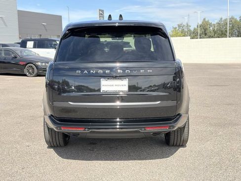 New 2026 Land Rover Range Rover Long Wheelbase SE AWD/4WD image 19