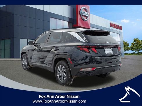 Used 2024 Hyundai Tucson Blue image 3