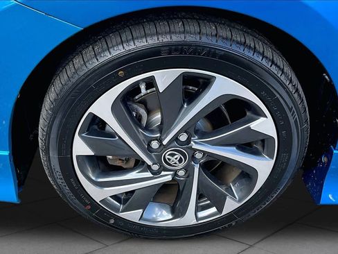 Used 2018 Toyota Corolla iM w/ All-Weather Mat Package FWD image 11