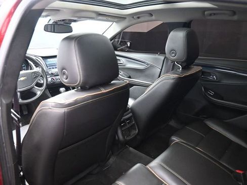 Used 2016 Chevrolet Impala LTZ w/ Enhanced Convenience Package image 33