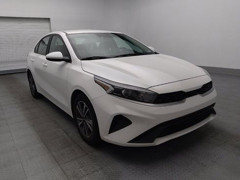 Used 2022 Kia Forte LXS FWD image 13
