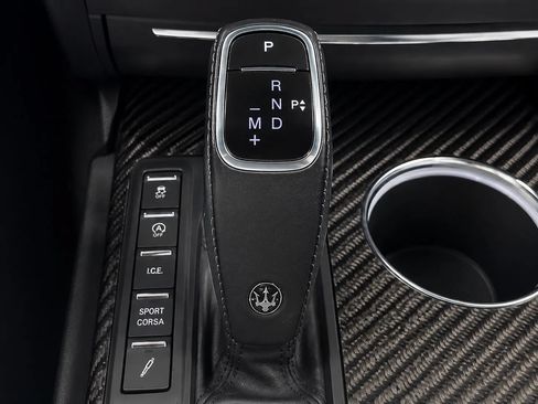 Used 2021 Maserati Ghibli Trofeo RWD image 46