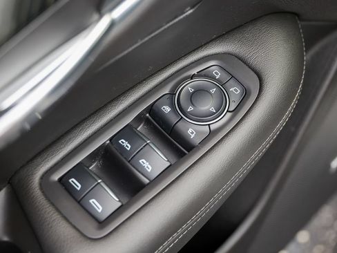 Used 2020 Cadillac XT6 Premium Luxury FWD image 7