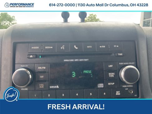 Used 2014 Jeep Wrangler Unlimited Sahara w/ Connectivity Group AWD/4WD image 23