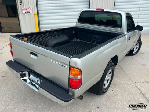 Used 2004 Toyota Tacoma 2WD Regular Cab w/ Enhancement Pkg image 42