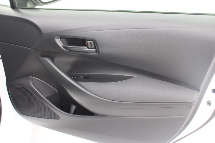 Certified 2025 Toyota Corolla LE w/ Convenience Package FWD image 18