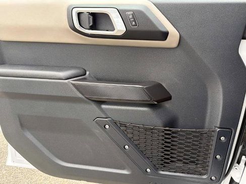 Certified 2024 Ford Bronco Wildtrak AWD/4WD image 20