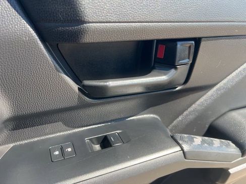 Used 2024 Toyota Tacoma SR5 image 31