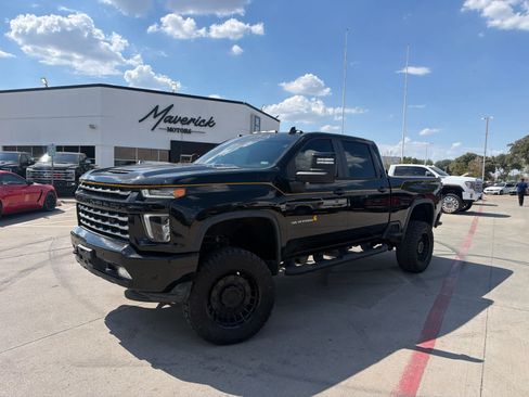 Used 2021 Chevrolet Silverado 2500 LTZ w/ Carhartt Edition AWD/4WD image 1