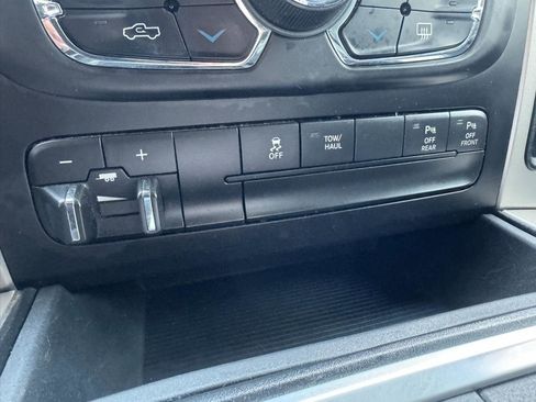 Used 2017 RAM 1500 Lone Star image 36