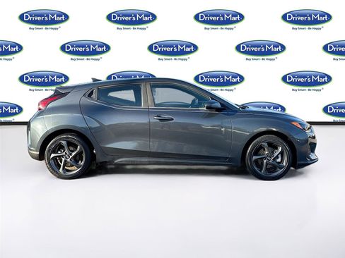 Used 2019 Hyundai Veloster 2.0 image 9