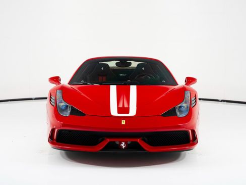 Used 2015 Ferrari 458 Speciale A image 14