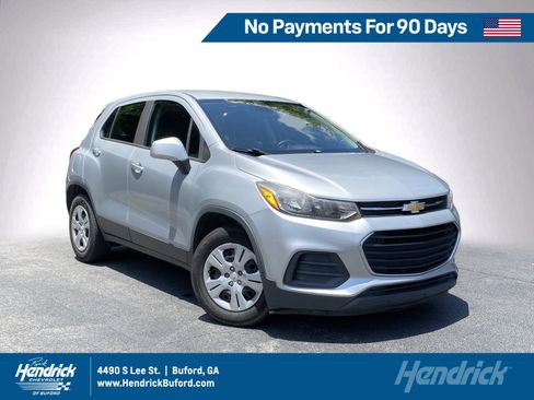 Used 2018 Chevrolet Trax LS FWD image 1