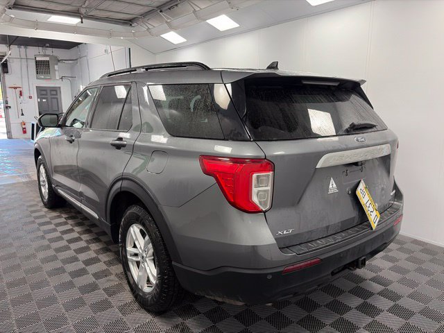 Used 2022 Ford Explorer XLT w/ Class IV Trailer Tow Package AWD/4WD image 4