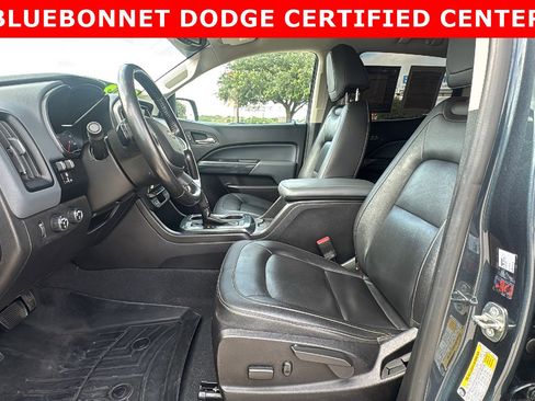 Used 2019 Chevrolet Colorado Z71 AWD/4WD image 9