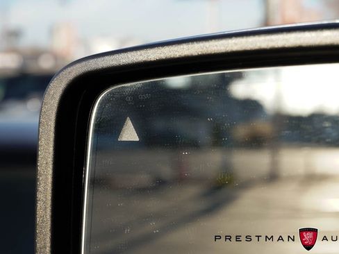 Used 2025 RAM 3500 Longhorn image 39