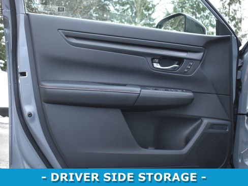 Certified 2025 Honda CR-V Sport-L image 5