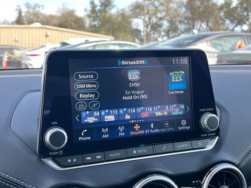 Used 2025 Nissan Sentra SV image 20