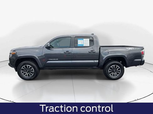 Used 2022 Toyota Tacoma TRD Sport w/ Technology Package RWD image 8