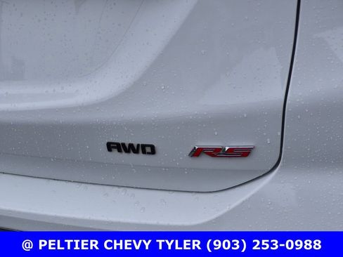 Used 2023 Chevrolet Equinox RS w/ RS Leather Package image 10