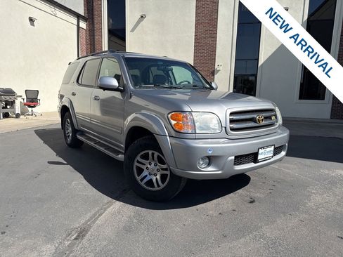 Used 2004 Toyota Sequoia Limited AWD/4WD image 1
