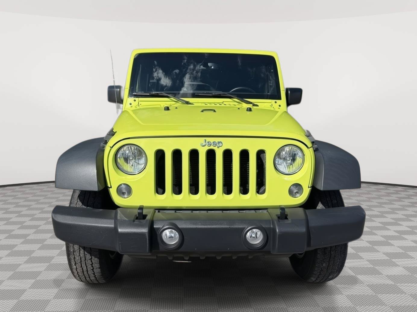 Used 2016 Jeep Wrangler Unlimited Rubicon AWD/4WD image 2
