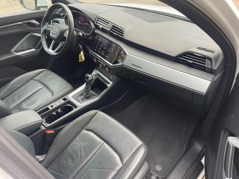 Used 2021 Audi Q3 2.0T Premium image 14
