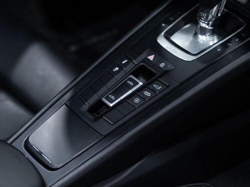 Used 2019 Porsche 911 AWD/4WD image 59