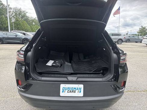 Used 2023 Volkswagen ID.4 Pro S RWD image 20