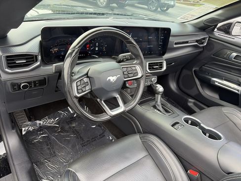 Used 2024 Ford Mustang Premium RWD image 3