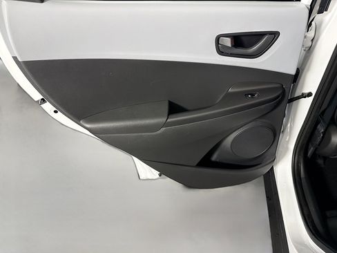 Used 2021 Hyundai Kona SEL w/ Cargo Package FWD image 26