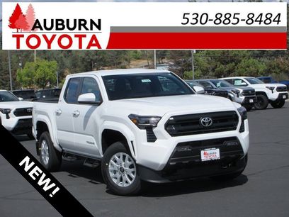 New 2025 Toyota Tacoma SR5
