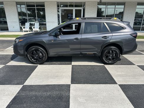 Used 2025 Subaru Outback Wilderness AWD/4WD image 1