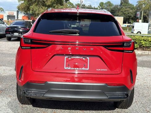 Used 2024 Lexus NX 250 FWD w/ Towing Package (2000 Lbs) image 4