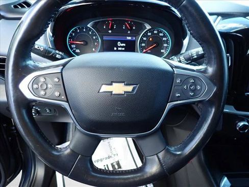 Used 2020 Chevrolet Traverse LT w/ Driver Confidence II Package AWD/4WD image 14
