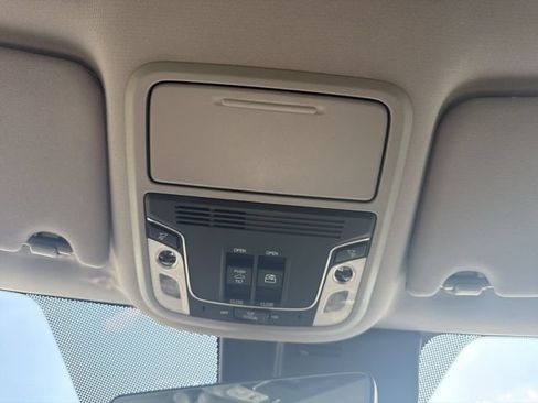 Used 2025 Honda Ridgeline RTL image 34
